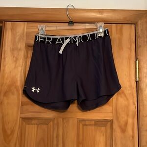 Dark grey under armour shorts